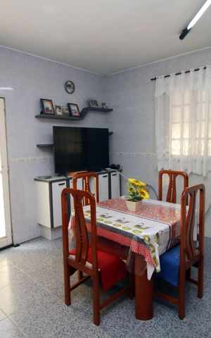 Casa à venda com 193m², 3 quartos e 2 vagasCozinha