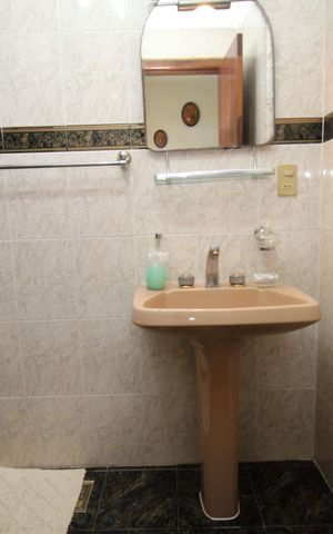 Casa à venda com 193m², 3 quartos e 2 vagasBanheiro Social