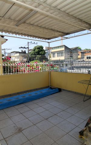 Casa à venda com 193m², 3 quartos e 2 vagasTerraço