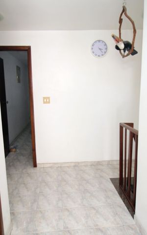 Casa à venda com 193m², 3 quartos e 2 vagasHall da Escada