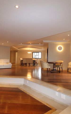 Apartamento à venda com 490m², 4 quartos e 4 vagasSala 2