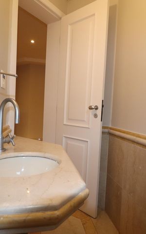 Apartamento à venda com 490m², 4 quartos e 4 vagasLavabo