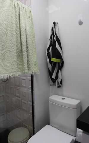 Apartamento à venda com 132m², 3 quartos e 2 vagasBanheiro da Suíte 2