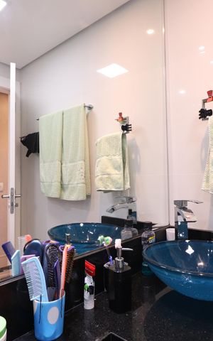 Apartamento à venda com 132m², 3 quartos e 2 vagasBanheiro da Suíte 3
