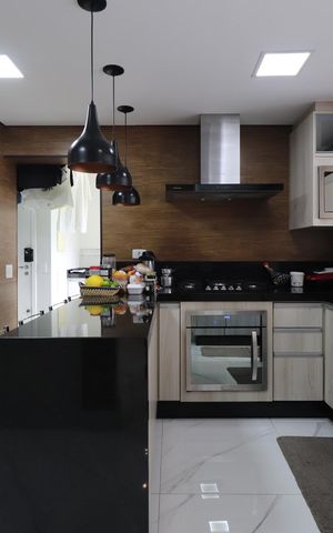 Apartamento à venda com 132m², 3 quartos e 2 vagasCozinha