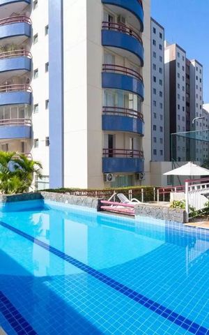 Apartamento para alugar com 250m², 3 quartos e 3 vagasÁrea comum - Piscina