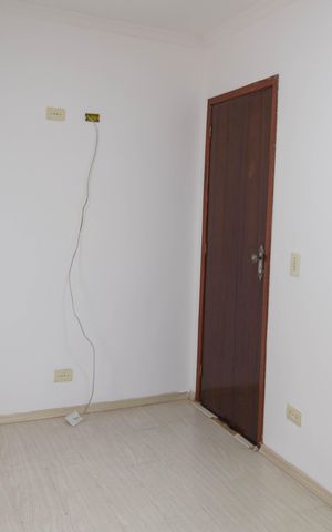 Casa à venda com 193m², 3 quartos e 4 vagas Casa à venda com 193m², 3 quartos e 4 vagasQuarto 2