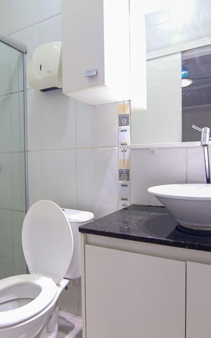 Casa de condomínio à venda com 90m², 4 quartos e 2 vagasBanheiro da Suíte