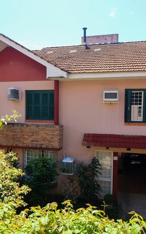 Casa de condomínio à venda com 133m², 3 quartos e 2 vagas Casa de condomínio à venda com 133m², 3 quartos e 2 vagasVista do Quarto 1