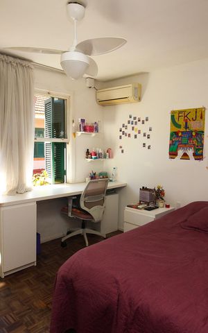 Casa de condomínio à venda com 133m², 3 quartos e 2 vagas Casa de condomínio à venda com 133m², 3 quartos e 2 vagasQuarto 1