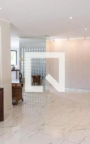 Apartamento à venda com 105m², 3 quartos e 2 vagas Apartamento à venda com 105m², 3 quartos e 2 vagasHall social