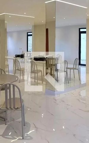 Apartamento à venda com 105m², 3 quartos e 2 vagas Apartamento à venda com 105m², 3 quartos e 2 vagasÁrea comum - Salão de festas