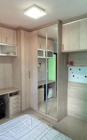 Casa à venda com 263m², 3 quartos e 8 vagas Casa à venda com 263m², 3 quartos e 8 vagasSuite 2