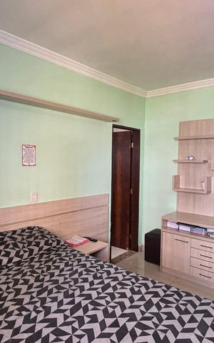 Casa à venda com 263m², 3 quartos e 8 vagas Casa à venda com 263m², 3 quartos e 8 vagasSuite 3