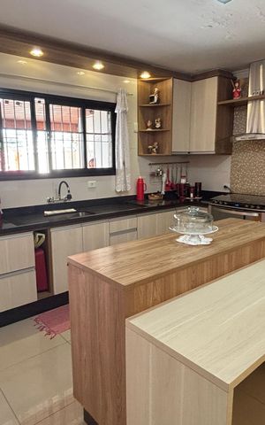 Casa à venda com 263m², 3 quartos e 8 vagas Casa à venda com 263m², 3 quartos e 8 vagasSala de Jantar - Cozinha