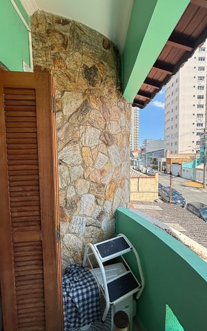 Casa à venda com 263m², 3 quartos e 8 vagas Casa à venda com 263m², 3 quartos e 8 vagasSuite - Varanda