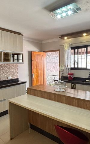 Casa à venda com 263m², 3 quartos e 8 vagas Casa à venda com 263m², 3 quartos e 8 vagasSala de Jantar - Cozinha