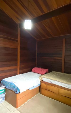 Casa de condomínio à venda com 200m², 3 quartos e 4 vagas Casa de condomínio à venda com 200m², 3 quartos e 4 vagasQuarto 2