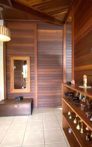 Casa de condomínio à venda com 200m², 3 quartos e 4 vagas Casa de condomínio à venda com 200m², 3 quartos e 4 vagasSala