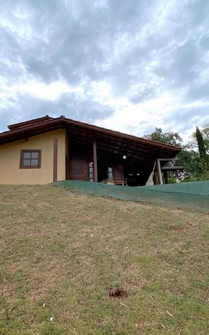 Casa de condomínio à venda com 200m², 3 quartos e 4 vagas Casa de condomínio à venda com 200m², 3 quartos e 4 vagasGramado