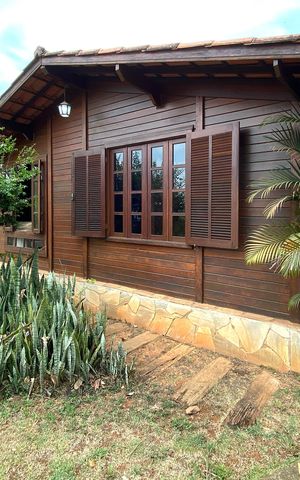Casa de condomínio à venda com 200m², 3 quartos e 4 vagas Casa de condomínio à venda com 200m², 3 quartos e 4 vagasJardim