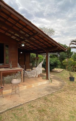 Casa de condomínio à venda com 200m², 3 quartos e 4 vagas Casa de condomínio à venda com 200m², 3 quartos e 4 vagasQuintal