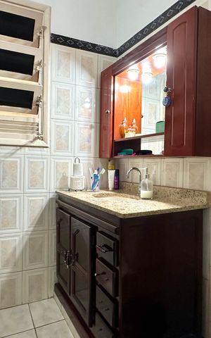 Apartamento à venda com 110m², 3 quartos e sem vaga Apartamento à venda com 110m², 3 quartos e sem vagaBanheiro da Suíte