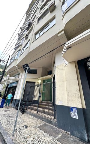 Apartamento à venda com 110m², 3 quartos e sem vaga Apartamento à venda com 110m², 3 quartos e sem vagaPlaquinha