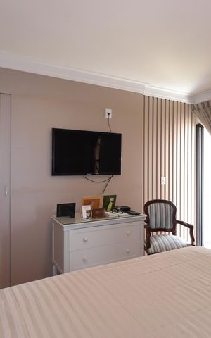 Apartamento à venda com 210m², 4 quartos e 4 vagasSuíte 4