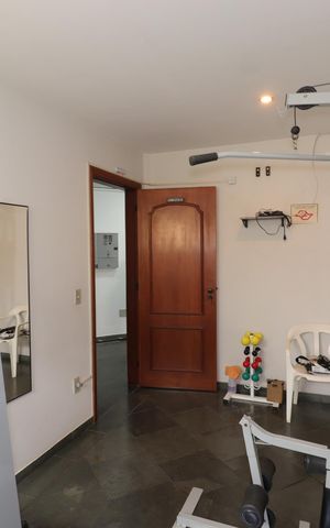 Apartamento à venda com 210m², 4 quartos e 4 vagasÁrea Comum - Academia