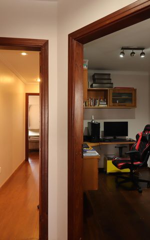 Apartamento à venda com 210m², 4 quartos e 4 vagasCorredor