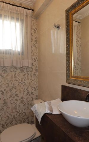 Apartamento à venda com 210m², 4 quartos e 4 vagasLavabo