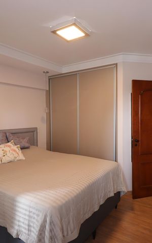 Apartamento à venda com 210m², 4 quartos e 4 vagasSuíte 4