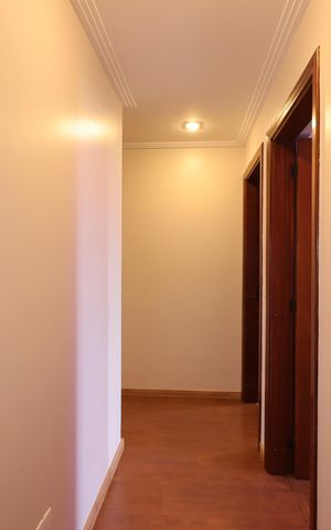 Apartamento à venda com 210m², 4 quartos e 4 vagasCorredor