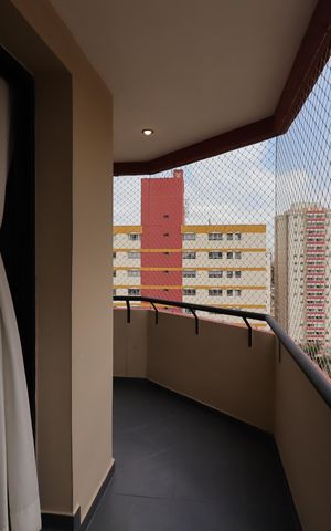 Apartamento à venda com 210m², 4 quartos e 4 vagasVaranda da Sala