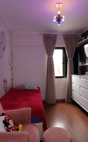 Apartamento à venda com 210m², 4 quartos e 4 vagasSuíte 2