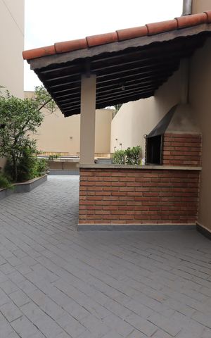 Apartamento à venda com 210m², 4 quartos e 4 vagasÁrea Comum - Churrasqueira