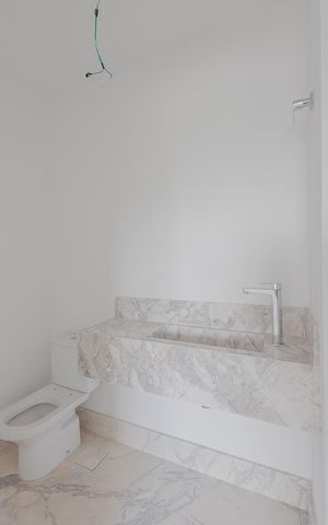 Apartamento à venda com 301m², 3 quartos e 4 vagasLavabo