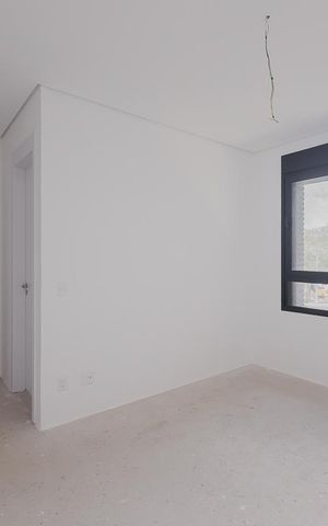 Apartamento à venda com 301m², 3 quartos e 4 vagasSuíte 1