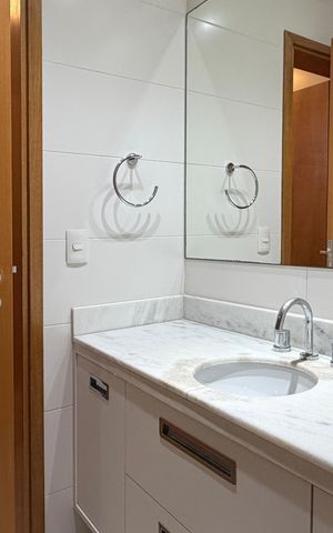Apartamento para alugar com 129m², 3 quartos e 2 vagasBanheiro da Suíte 2 e 3