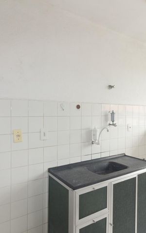 Apartamento para alugar com 50m², 2 quartos e 1 vaga Apartamento para alugar com 50m², 2 quartos e 1 vagaCozinha e Área de Serviço