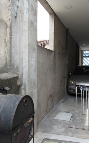 Casa à venda com 217m², 2 quartos e 4 vagasGaragem