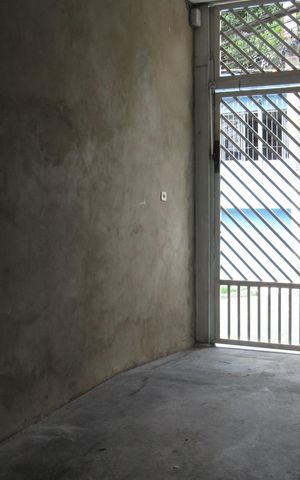 Casa à venda com 217m², 2 quartos e 4 vagasGaragem