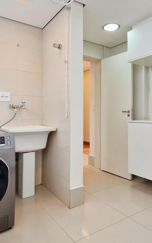 Apartamento para alugar com 127m², 3 quartos e 1 vaga Apartamento para alugar com 127m², 3 quartos e 1 vagaÁrea de serviço