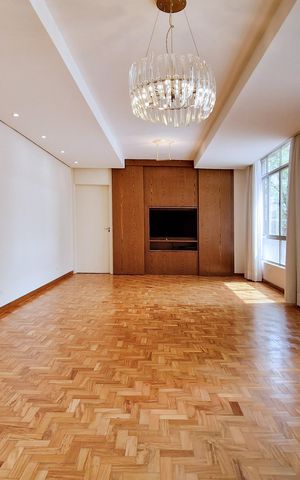 Apartamento para alugar com 127m², 3 quartos e 1 vaga Apartamento para alugar com 127m², 3 quartos e 1 vagaSala
