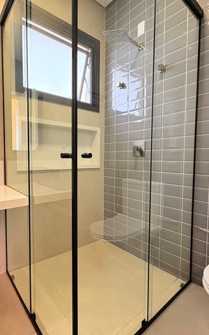 Casa de condomínio à venda com 380m², 5 quartos e 3 vagasBanheiro da Suíte 2