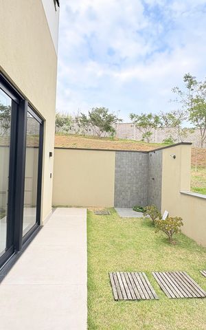 Casa de condomínio à venda com 380m², 5 quartos e 3 vagasÁrea externa