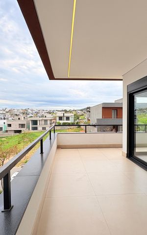 Casa de condomínio à venda com 380m², 5 quartos e 3 vagasSacada da Suíte 1
