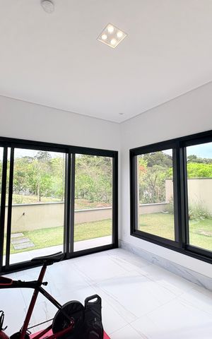 Casa de condomínio à venda com 380m², 5 quartos e 3 vagasQuarto 2