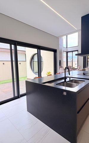 Casa de condomínio à venda com 380m², 5 quartos e 3 vagasCozinha